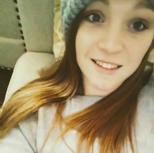 Meet your Posher, Rebecca
